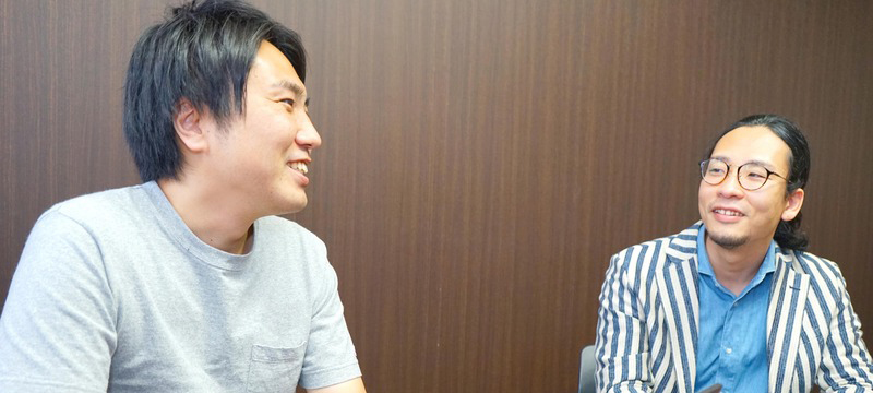 雑談する2人